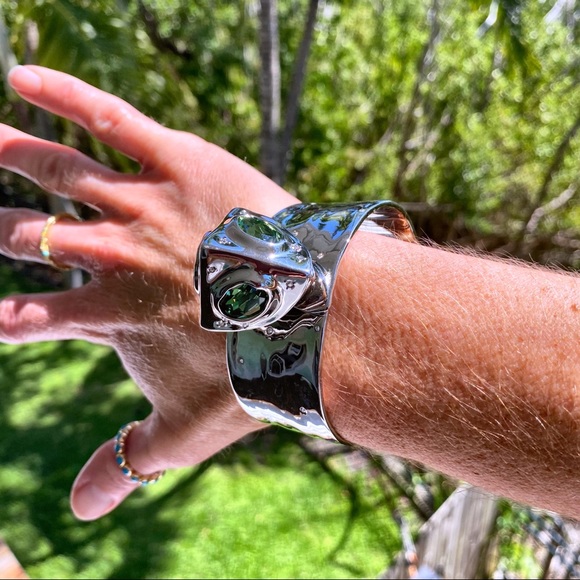 Alexis Bittar Crumpled Pyramid Relic Bracelet NWT - Picture 5 of 16